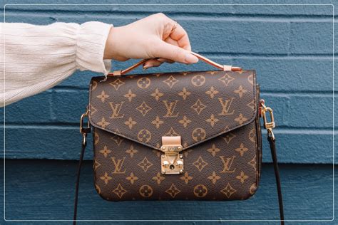 difference between fake and original lv bags|false louis vuitton bag.